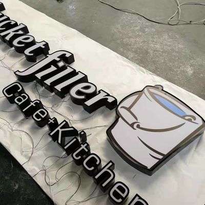 Φωτισμένο λογότυπο αδιάβροχο IP67 επιχείρησης πινάκων σημαδιών εστιατορίων Shopfront