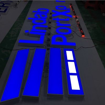 Μπροστινά χρώματα συνήθειας PMS σημαδιών επιστολών καναλιών λογότυπων καταστημάτων καταστημάτων